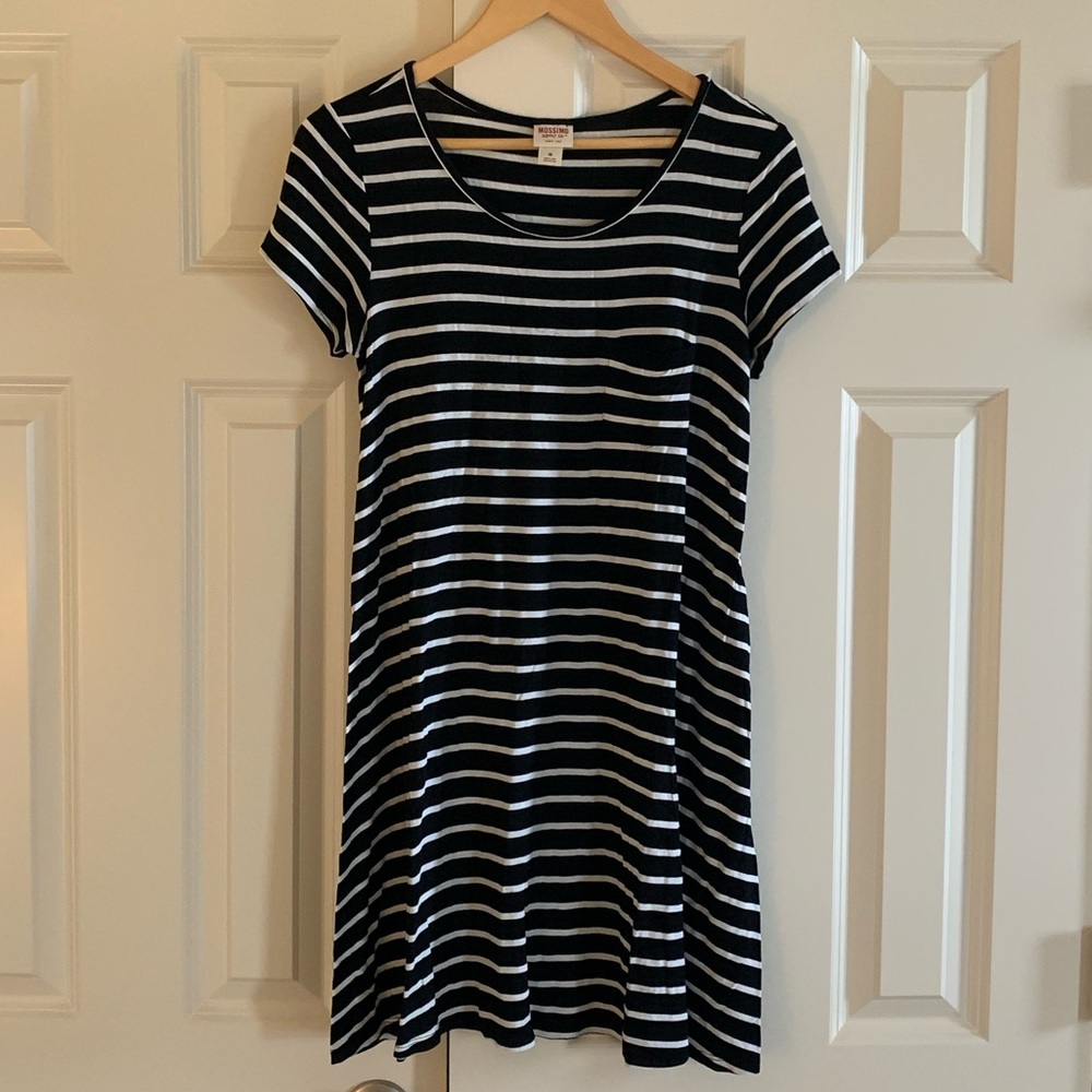 T-shirt dress